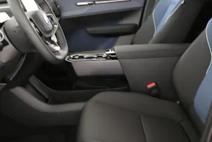 Volvo EX30 E60 Plus Swiss Black Edition