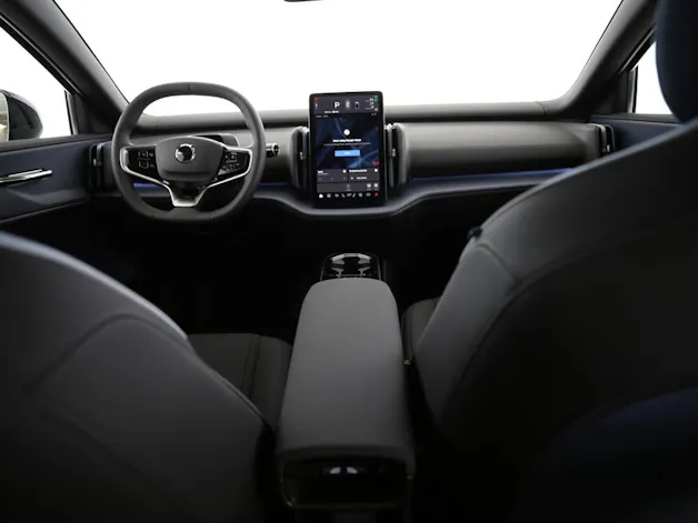 Volvo EX30 E60 Plus Swiss Black Edition