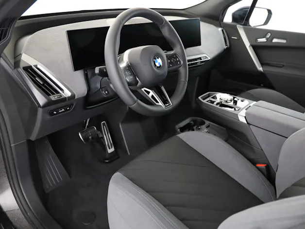 BMW iX xDrive60