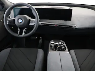 BMW iX xDrive60