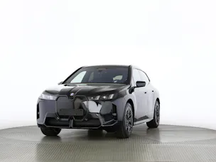 BMW iX xDrive60