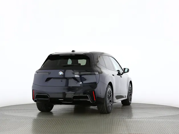 BMW iX xDrive60