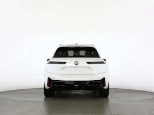 BMW iX xDrive60