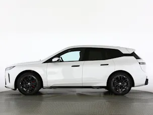 BMW iX xDrive60
