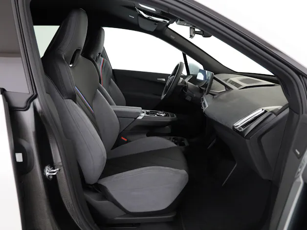 BMW iX xDrive60