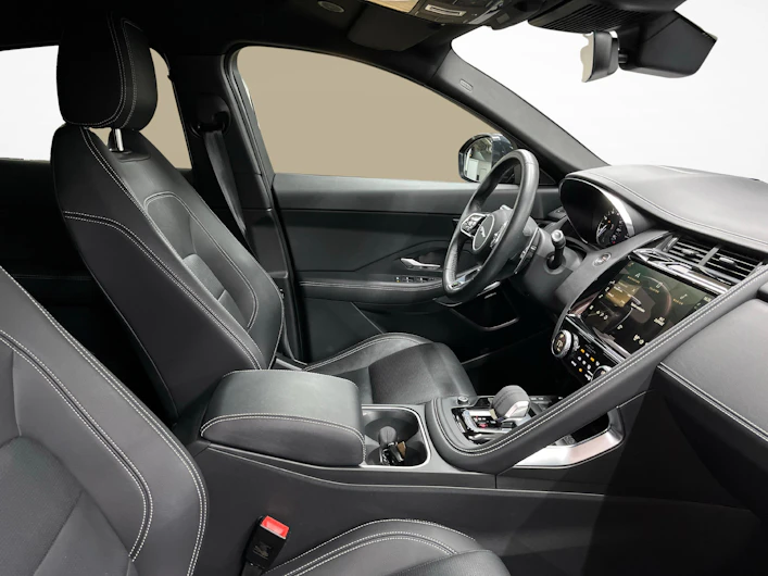 image du véhicule JAGUAR E-PACE