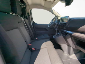 https://vehicle.imgix.net/4333256/62f0dda3-bf43-4c28-a4ba-43fa57631d10.jpg