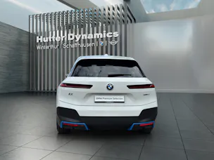 BMW iX xDrive40