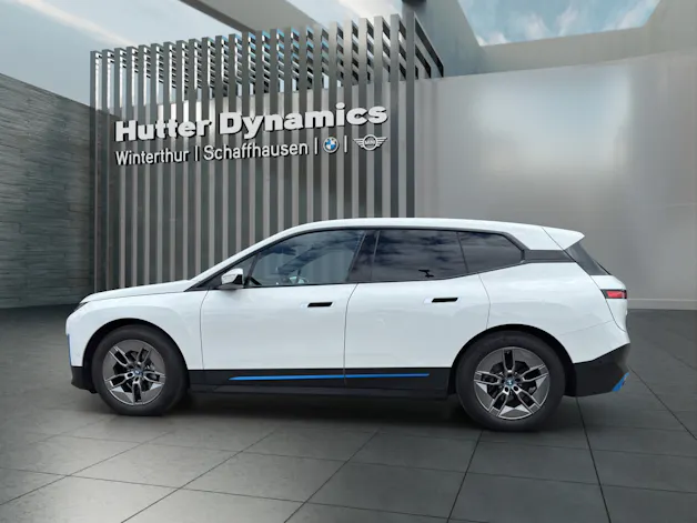 BMW iX xDrive40