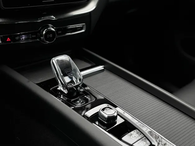 Volvo XC60 2.0 B5 MH Black Edition AWD