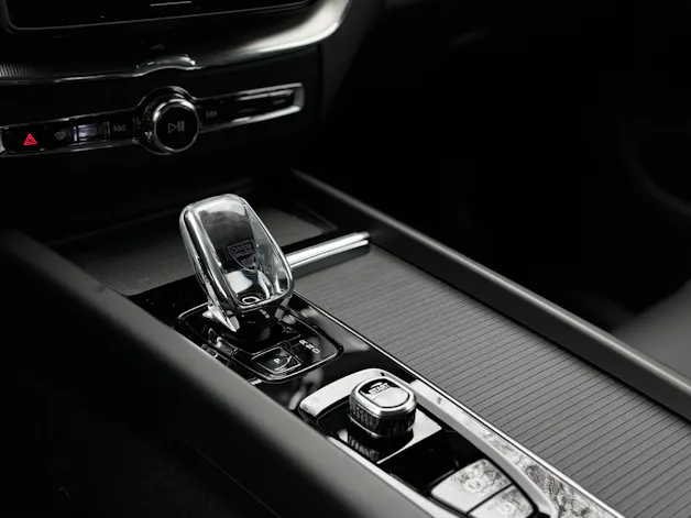 Volvo XC60 2.0 B5 MH Black Edition AWD