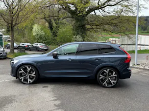 Volvo XC60 2.0 B5 MH Black Edition AWD