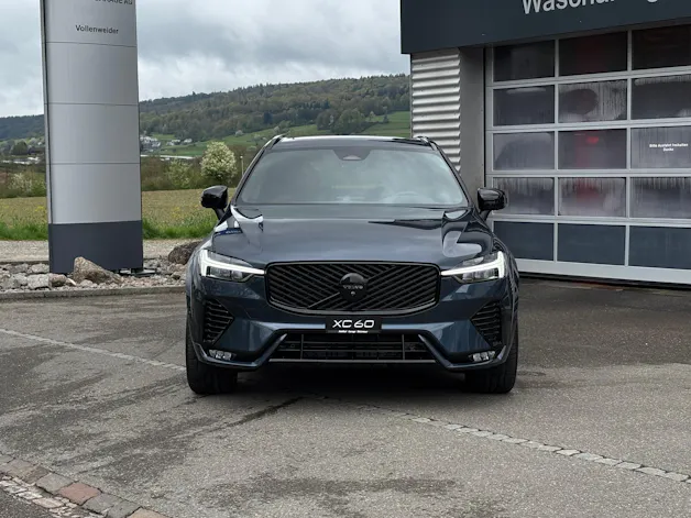 Volvo XC60 2.0 B5 MH Black Edition AWD