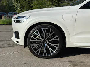 Volvo XC60 2.0 T8 TE R-Design eAWD