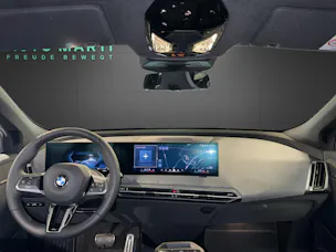 BMW iX xDrive45