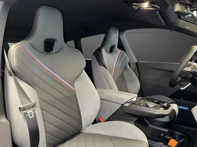 BMW iX xDrive45