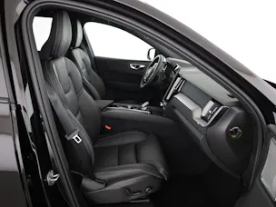 VOLVO XC60 2.0 T8 TE Black Edition eAWD