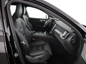 Fahrzeugbild VOLVO XC60 2.0 T8 TE Black Edition eAWD