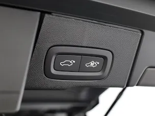 VOLVO XC60 2.0 T8 TE Black Edition eAWD