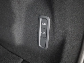 https://vehicle.imgix.net/4333352/ca62a096-9228-4aa8-b5d2-edeb098a8ab0.jpg