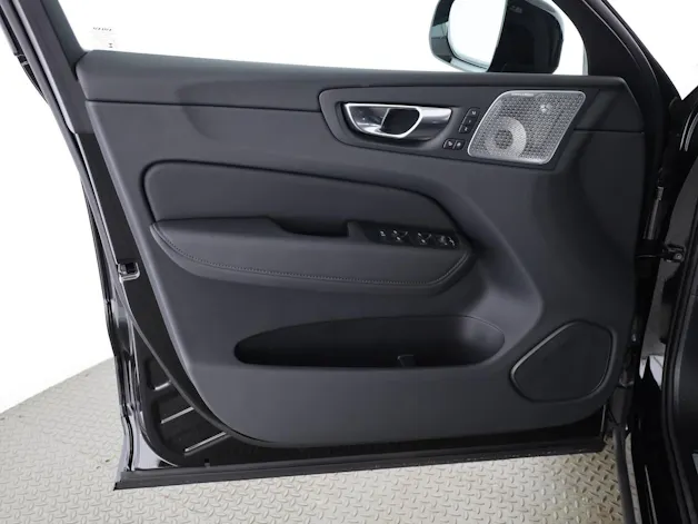 Volvo XC60 2.0 T8 TE Black Edition eAWD