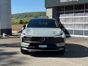 Volvo EX30 CC E60 Twin Performance AWD