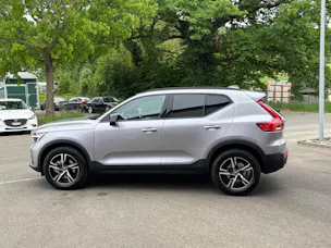Volvo XC40 2.0 B4 MH Plus Dark