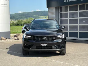 Volvo XC40 2.0 B4 MH Black Edition