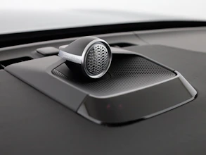 https://vehicle.imgix.net/4333378/cbd8a605-f19a-404d-80d9-af93a1632af6.jpg