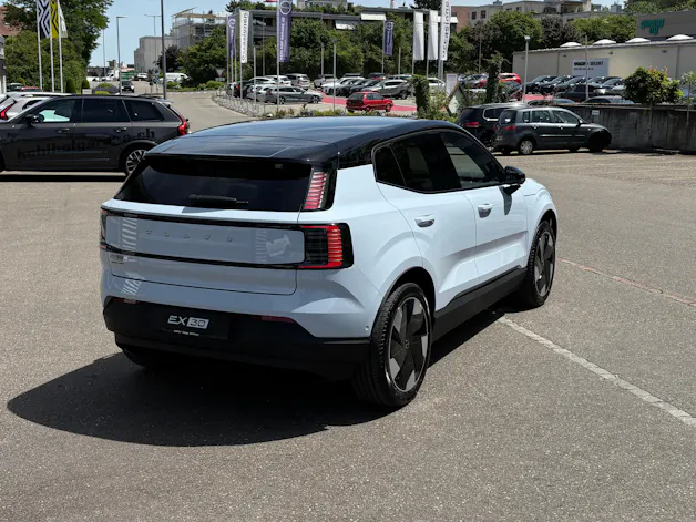 Volvo EX30 E60 Twin Ultra Performance AWD