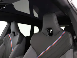 BMW iX xDrive60