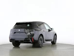BMW iX xDrive60