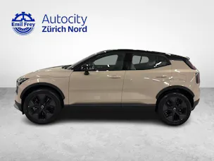 VOLVO EX30 CC P8 Ultra AWD