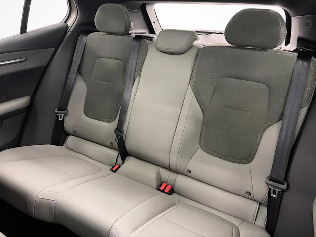 VOLVO EX30 CC P8 Ultra AWD
