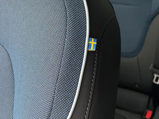 Volvo EX30 E60 Plus Swiss Black Edition