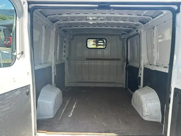 Citroën Jumper 30 L1H1 2.2 BlueHDi 120 Control S/S