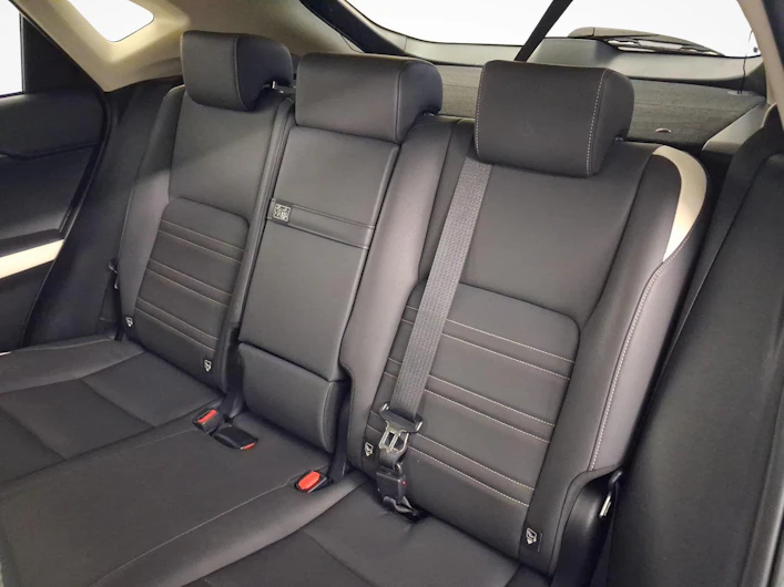 image du véhicule LEXUS NX