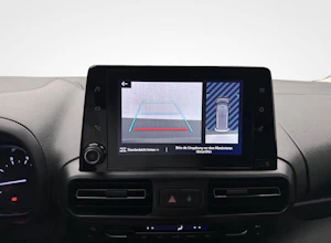 https://vehicle.imgix.net/4333445/97729a71-4247-4773-a6bb-daafaaaf87bc.jpg