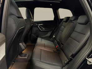 Fahrzeugbild BMW X1 30e xDrive30e paddles