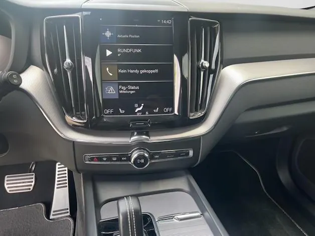 Volvo XC60 2.0 T8 TE R-Design eAWD