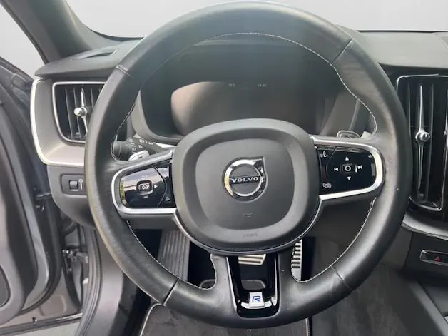 Volvo XC60 2.0 T8 TE R-Design eAWD