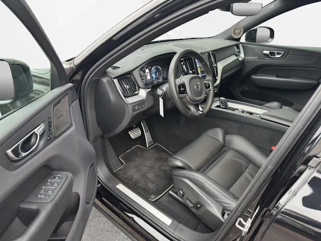 Volvo XC60 2.0 T8 TE R-Design eAWD