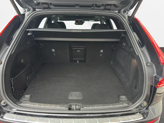 Volvo XC60 2.0 T8 TE R-Design eAWD