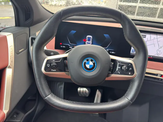 BMW iX xDrive40 SPORTPAKET