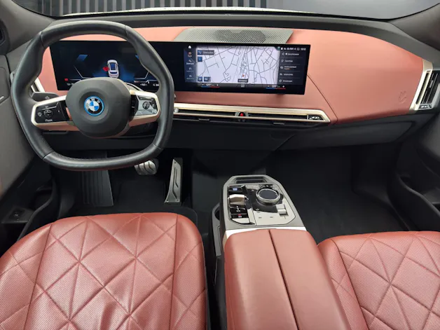 BMW iX xDrive40 SPORTPAKET