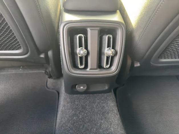 Volvo XC40 E80 Twin Plus AWD