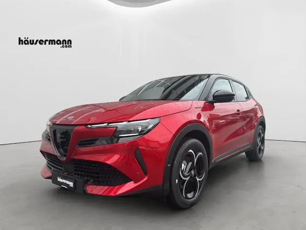 Alfa Romeo Junior 1.2 Ibrida Speciale