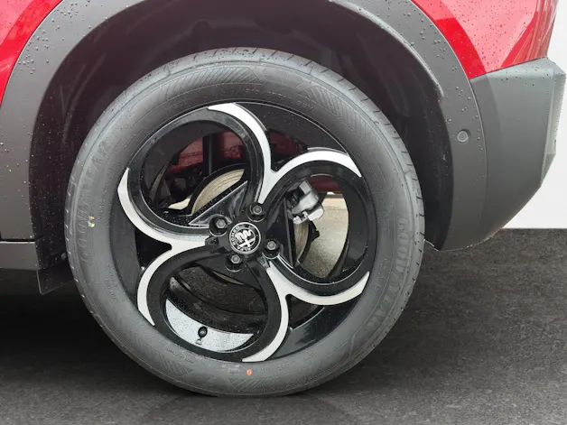 Alfa Romeo Junior 1.2 Ibrida Speciale