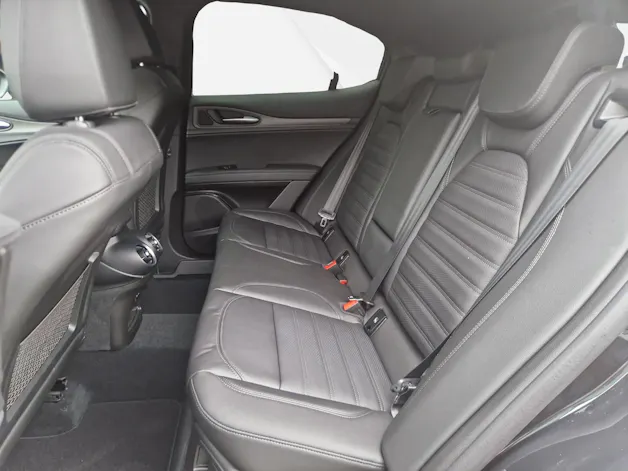 Alfa Romeo Stelvio 2.9 V6 Biturbo Q4 Quadrifoglio
