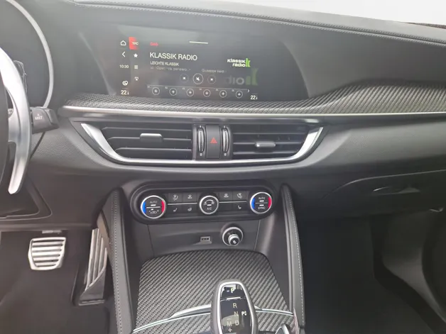 Alfa Romeo Stelvio 2.9 V6 Biturbo Q4 Quadrifoglio